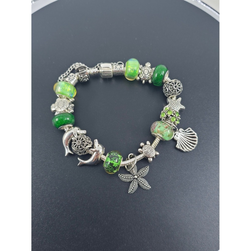Green Ocean Charm Bracelet Sea Turtle Dolphin Starfish Glass Beads‎ Silver Tone